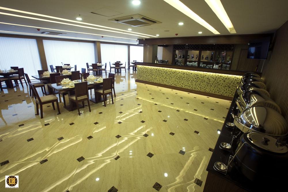 Elegant Hotel Pyi Thar Yar Yangon Exterior photo